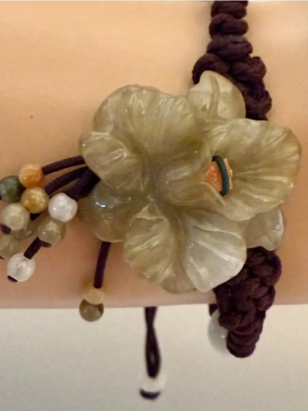 Vintage Handmade Jade Flower Macrame Bracelet Adjustable Artisan Natural Stone